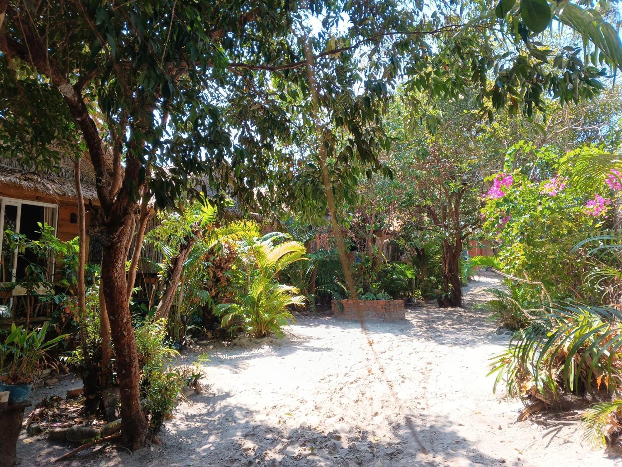 Sunny Bungalow Koh Rong Samlon Eksteriør billede